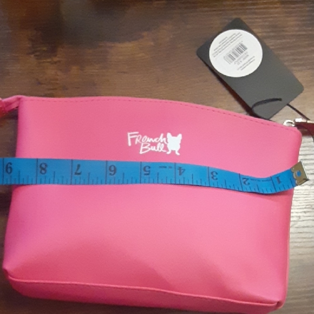 French Bull Cosmetic Bag, Betsey Johnson Facial Wipe, and 6 piece beauty bundle - Picture 10 of 12